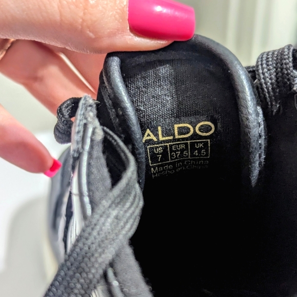 Aldo Sneaker Wedges 7 - Picture 5 of 5